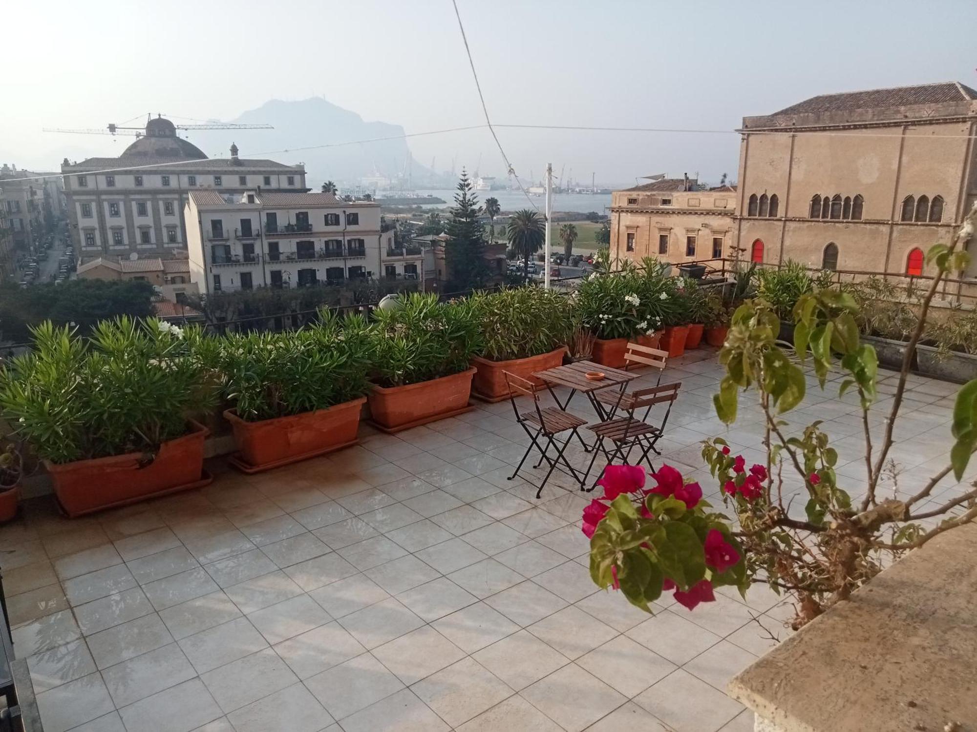 Appartement Stunning Kalsa à Palerme Extérieur photo